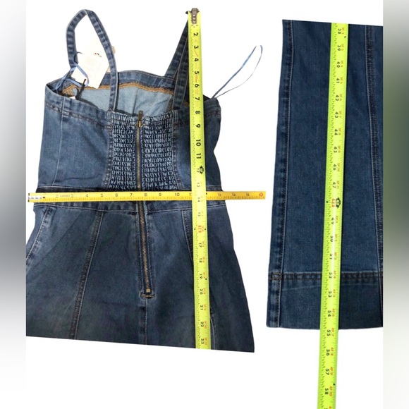 Sincerely Jules blue jeans denim faded medium wash smocked jumpsuit size Small - Picture 16 of 17